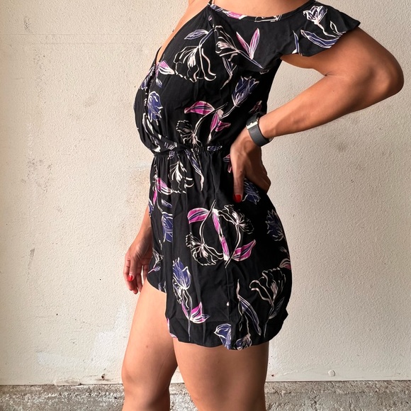 Floral romper - Picture 3 of 6